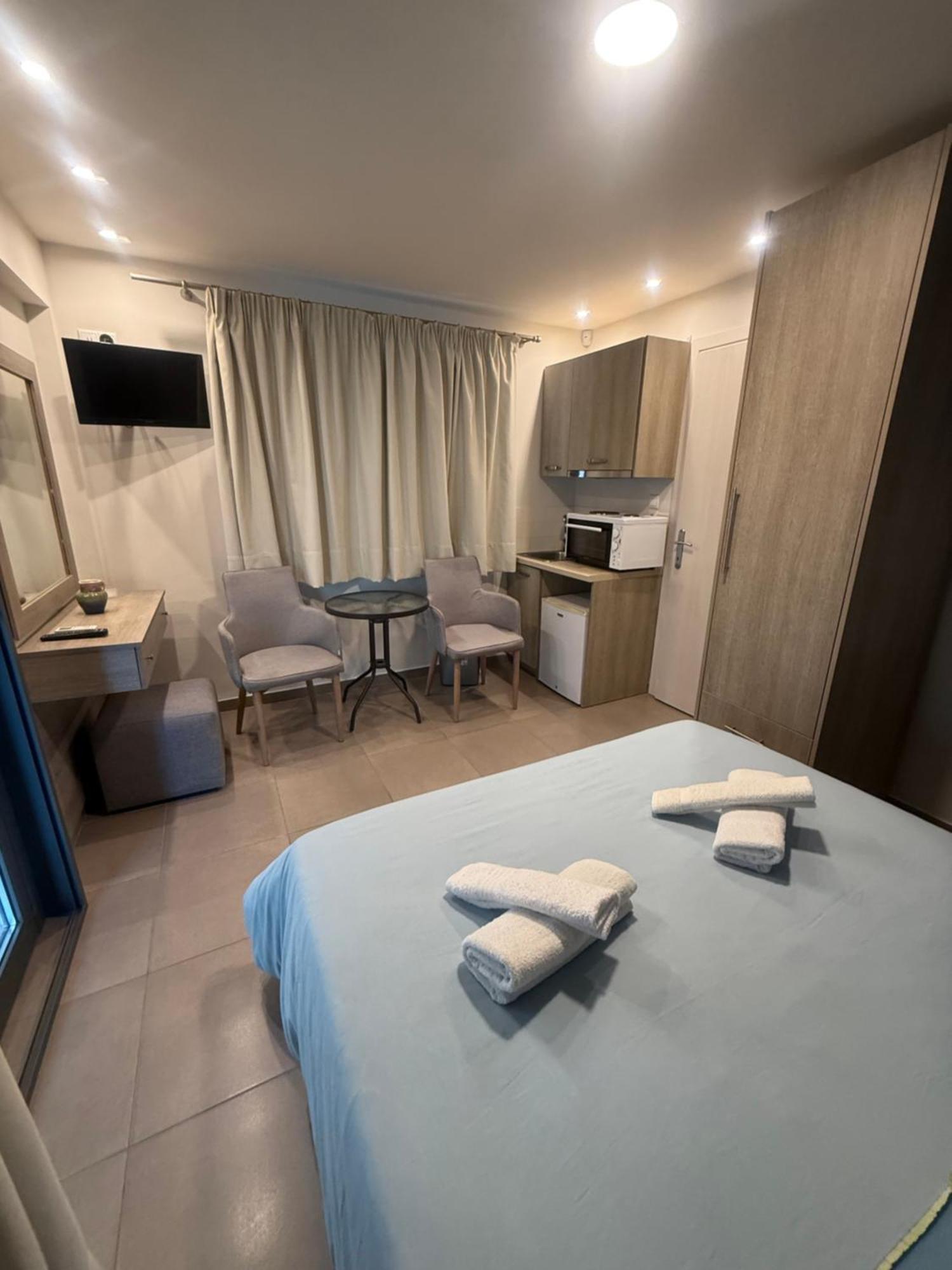 Aqua Mare Luxury Apartments Paralia Katerinis Ruang foto